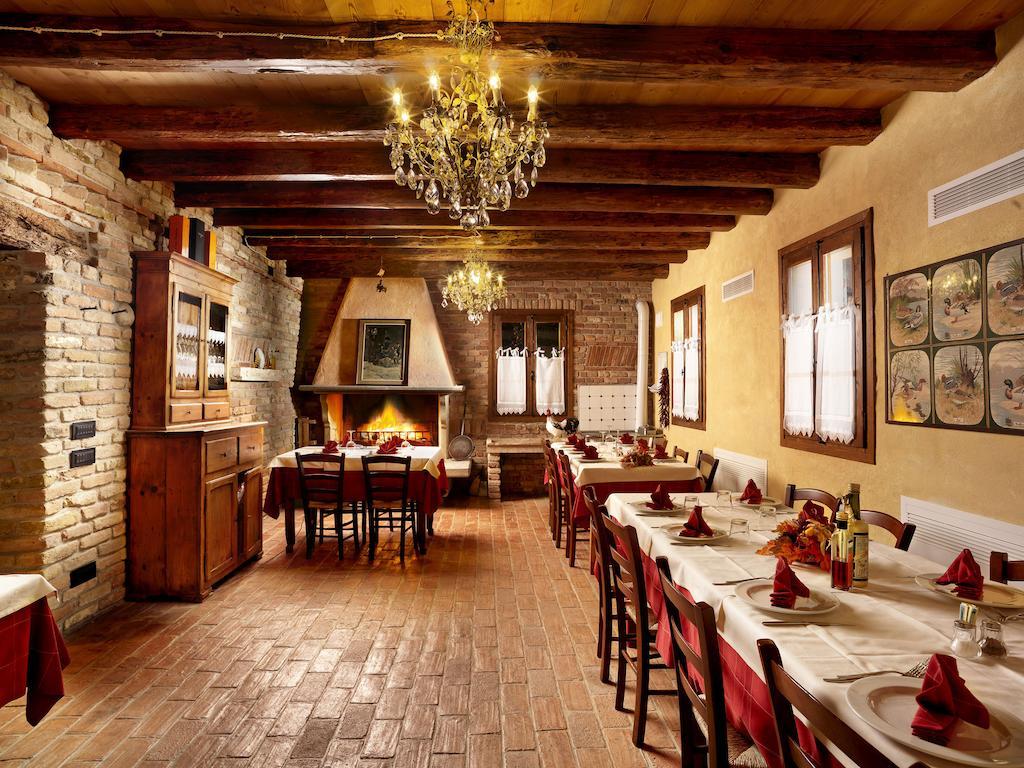Maison d'hôtes Agriturismo La Penisola à Campo San Martino Extérieur photo